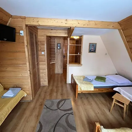 Quarto em Acomodações Particulares Mery *